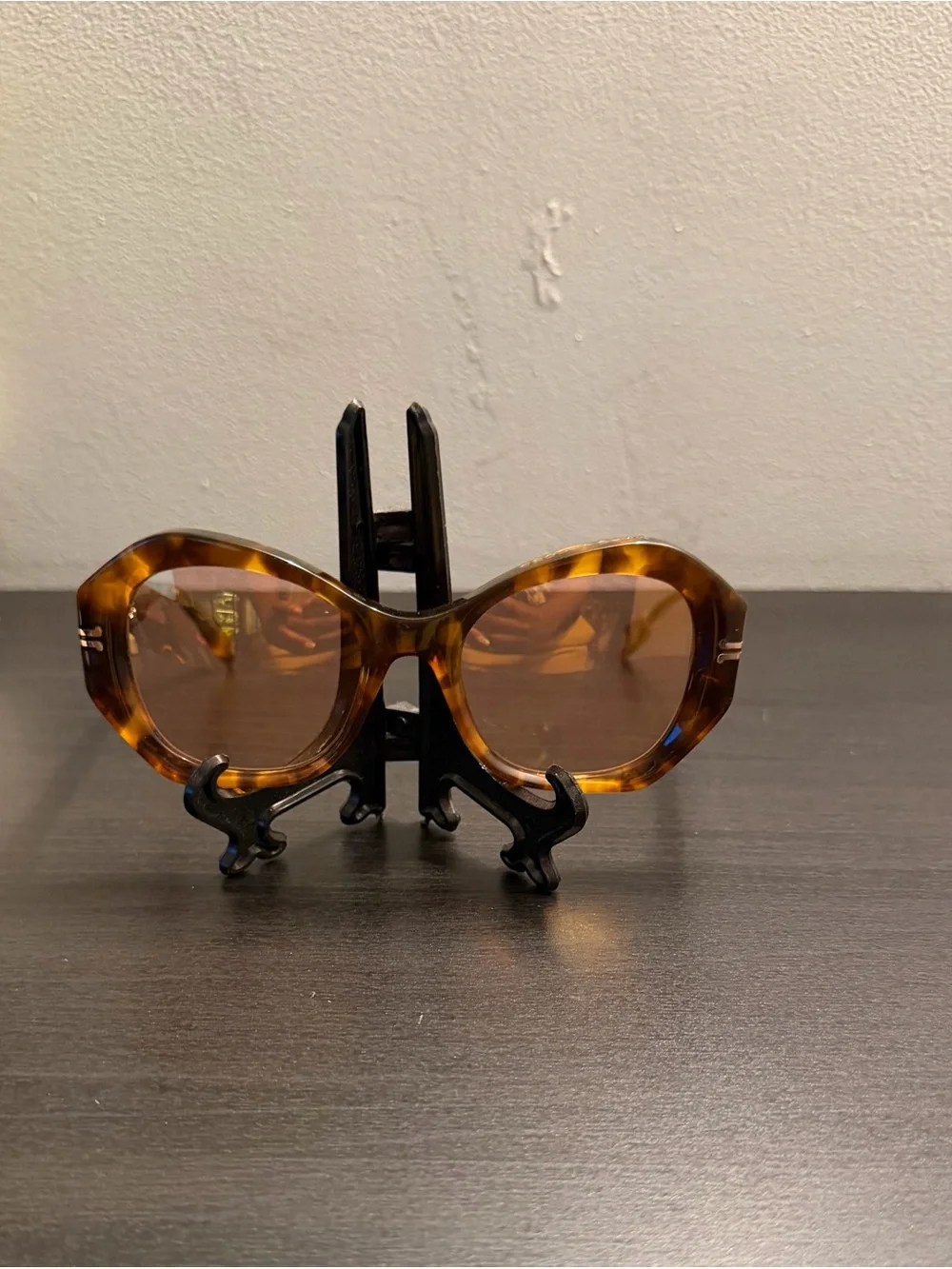 MARC JACOBS MJ 1029/S retro style amber frame brown